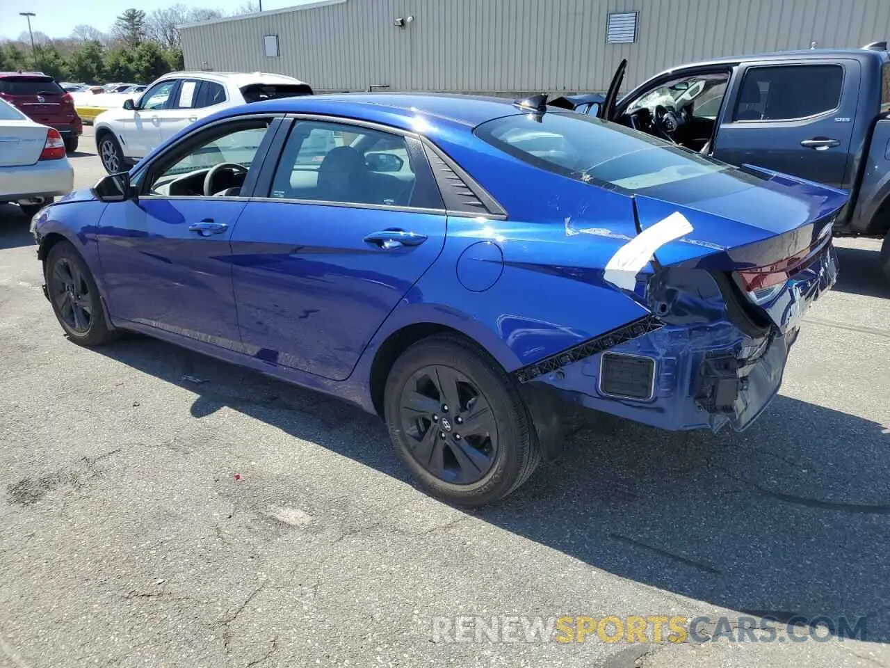 2 Photograph of a damaged car 5NPLM4AG5NH074965 HYUNDAI ELANTRA 2022