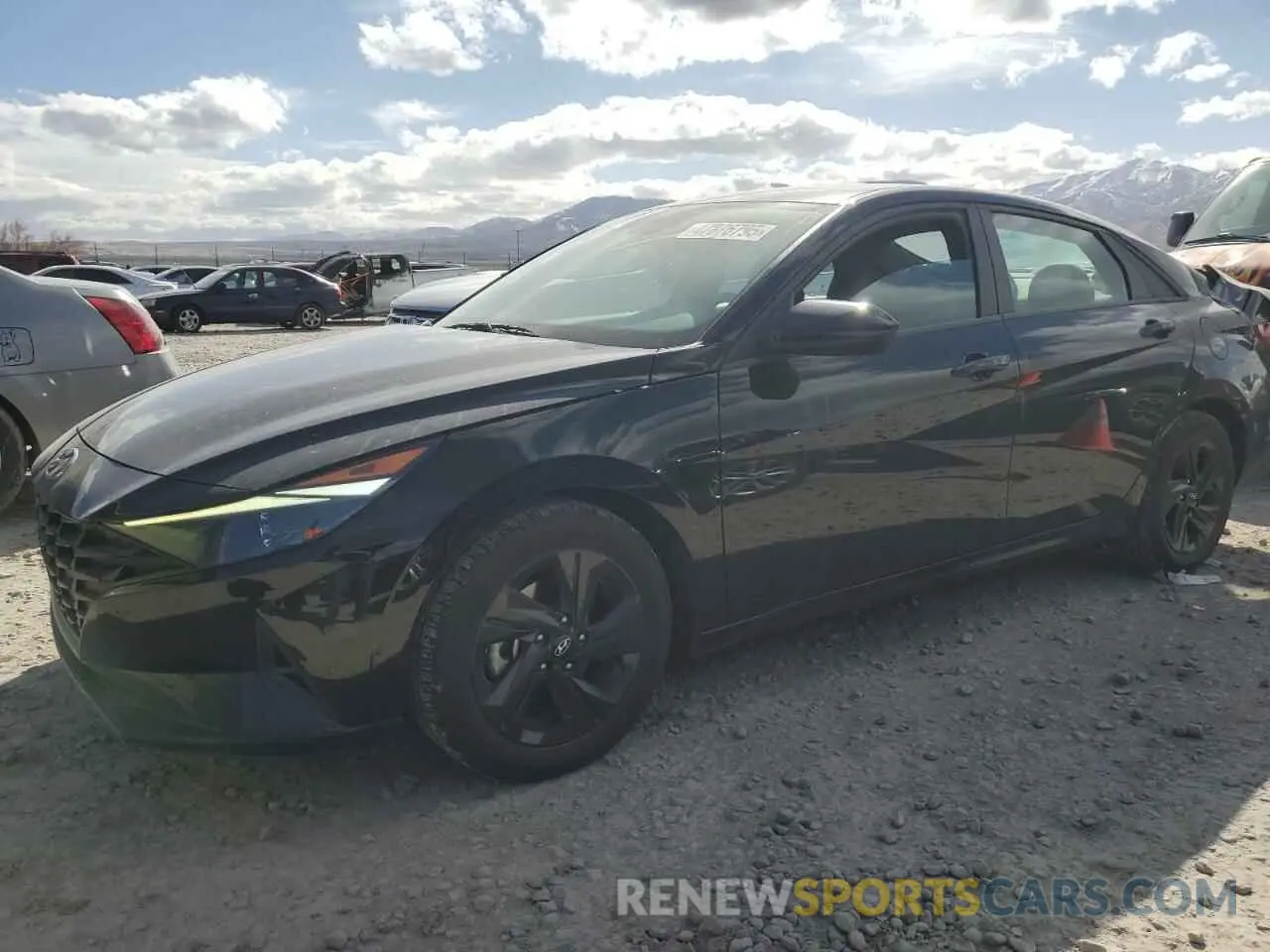 1 Photograph of a damaged car 5NPLM4AG5NH082810 HYUNDAI ELANTRA 2022