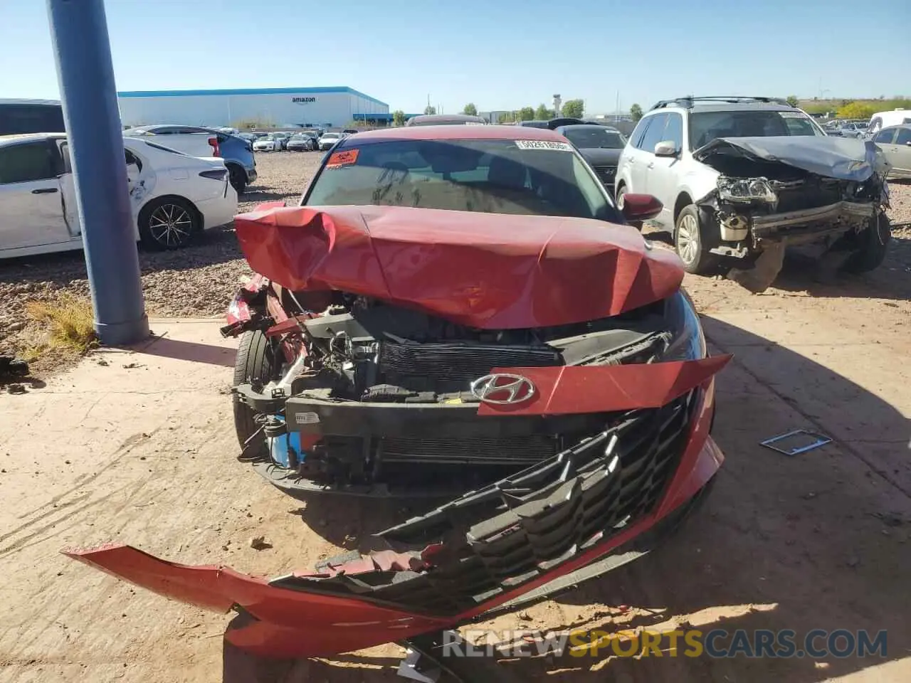 5 Photograph of a damaged car 5NPLM4AG6NH081102 HYUNDAI ELANTRA 2022