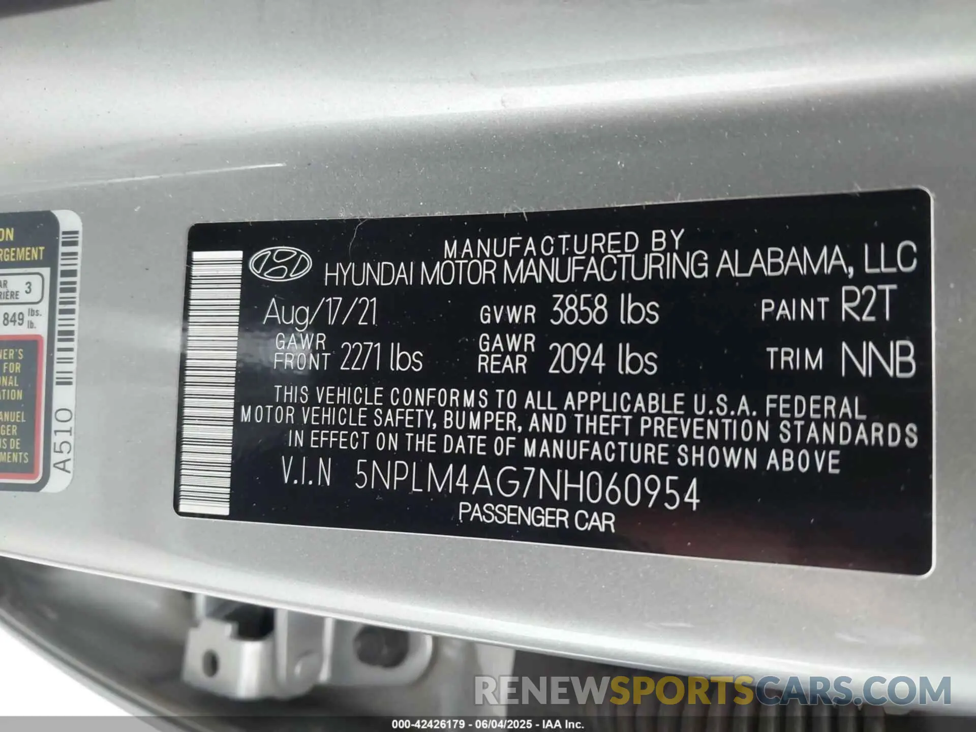 9 Photograph of a damaged car 5NPLM4AG7NH060954 HYUNDAI ELANTRA 2022