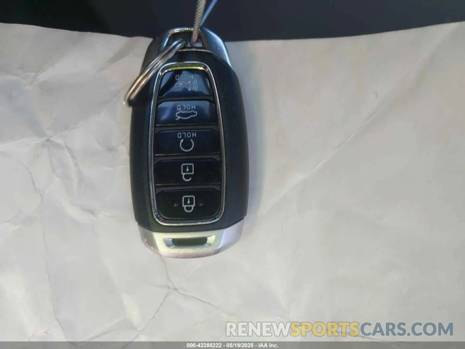 11 Photograph of a damaged car 5NPLM4AG7NH068312 HYUNDAI ELANTRA 2022