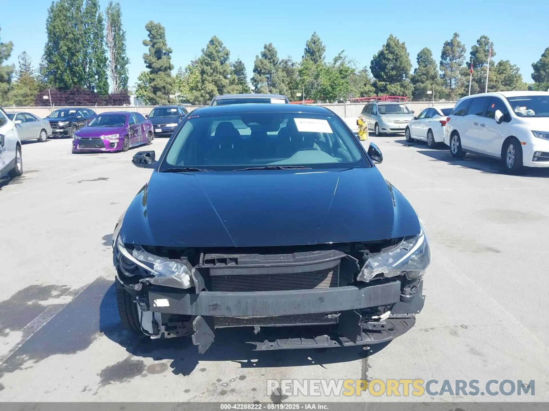 12 Photograph of a damaged car 5NPLM4AG7NH068312 HYUNDAI ELANTRA 2022