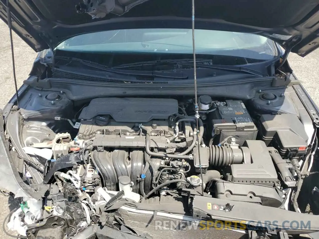 11 Photograph of a damaged car 5NPLM4AG8NH078072 HYUNDAI ELANTRA 2022