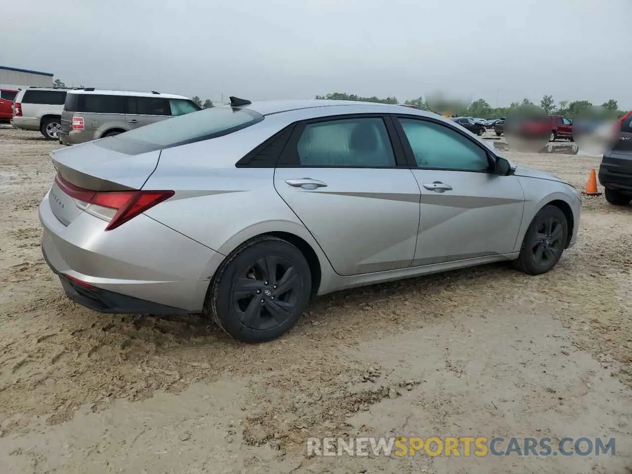 3 Photograph of a damaged car 5NPLM4AGXNH055070 HYUNDAI ELANTRA 2022