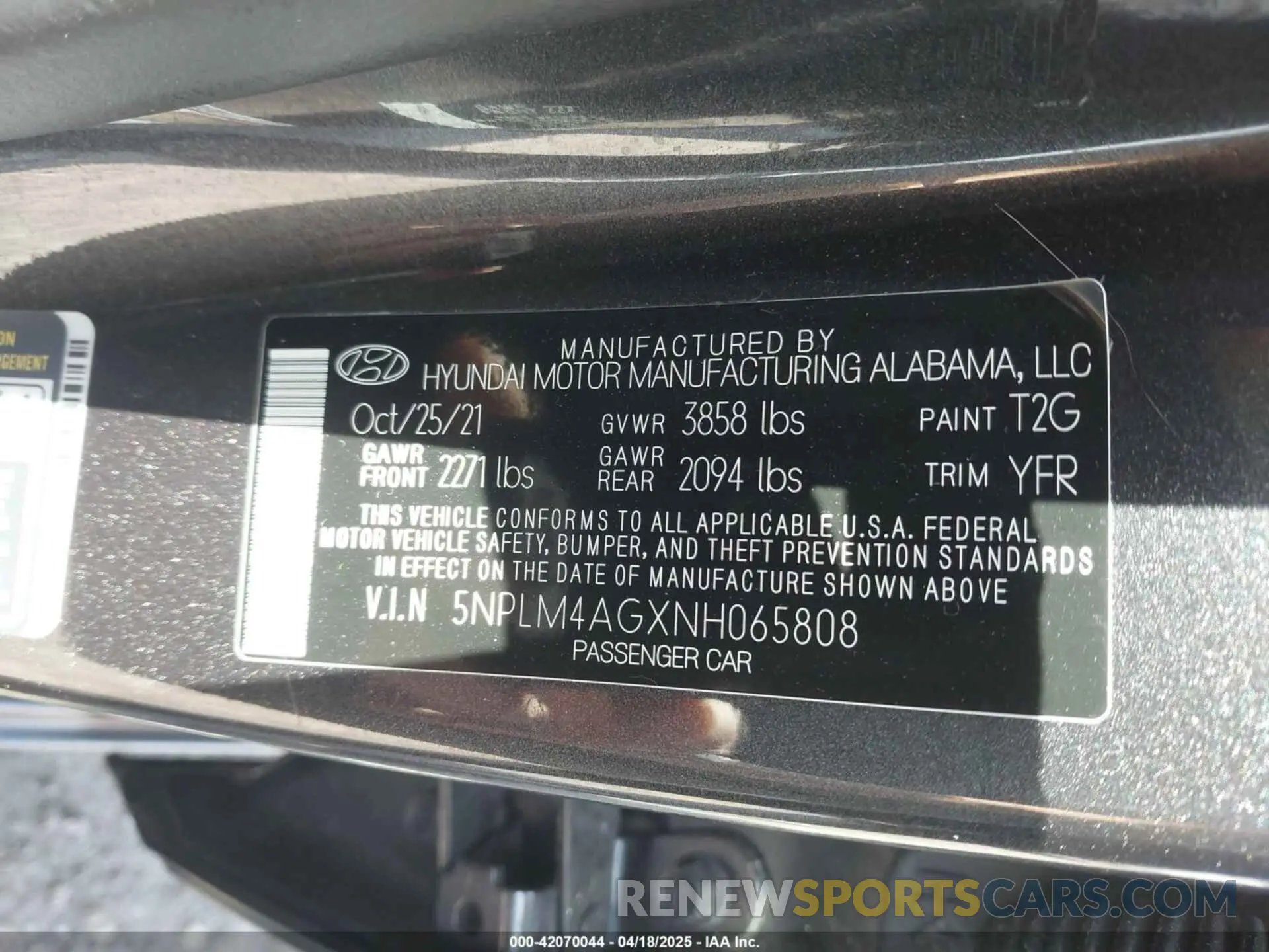 9 Photograph of a damaged car 5NPLM4AGXNH065808 HYUNDAI ELANTRA 2022
