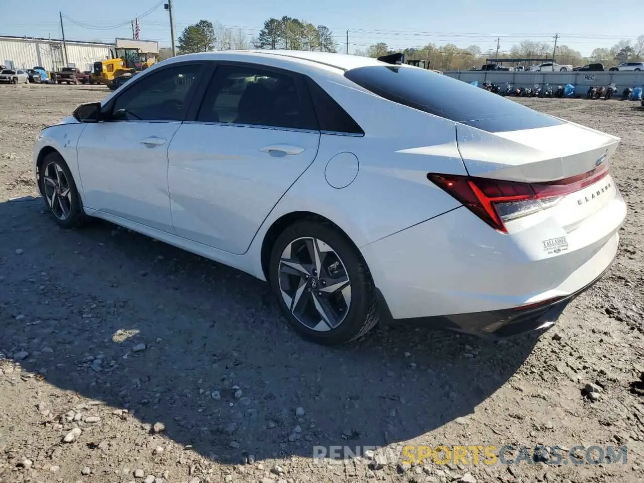 2 Photograph of a damaged car 5NPLN4AG0NH064079 HYUNDAI ELANTRA 2022