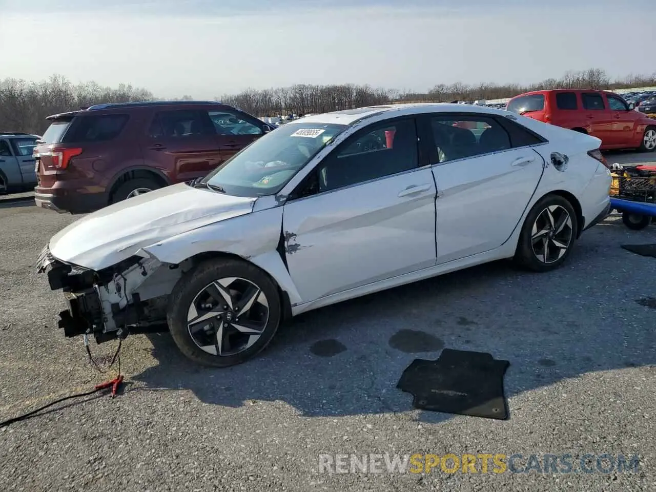 1 Photograph of a damaged car 5NPLN4AG1NH057299 HYUNDAI ELANTRA 2022