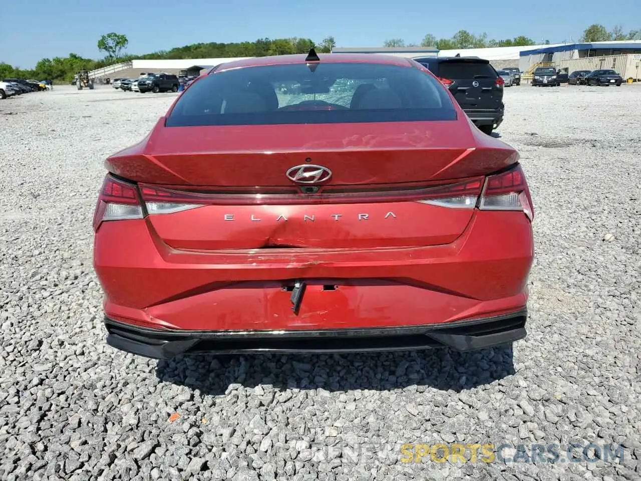 6 Photograph of a damaged car 5NPLN4AG1NH058369 HYUNDAI ELANTRA 2022