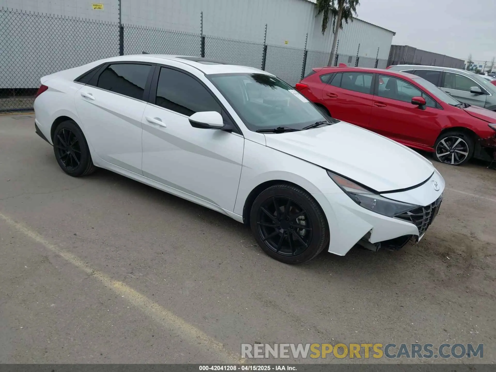 1 Photograph of a damaged car 5NPLN4AG3NH074525 HYUNDAI ELANTRA 2022