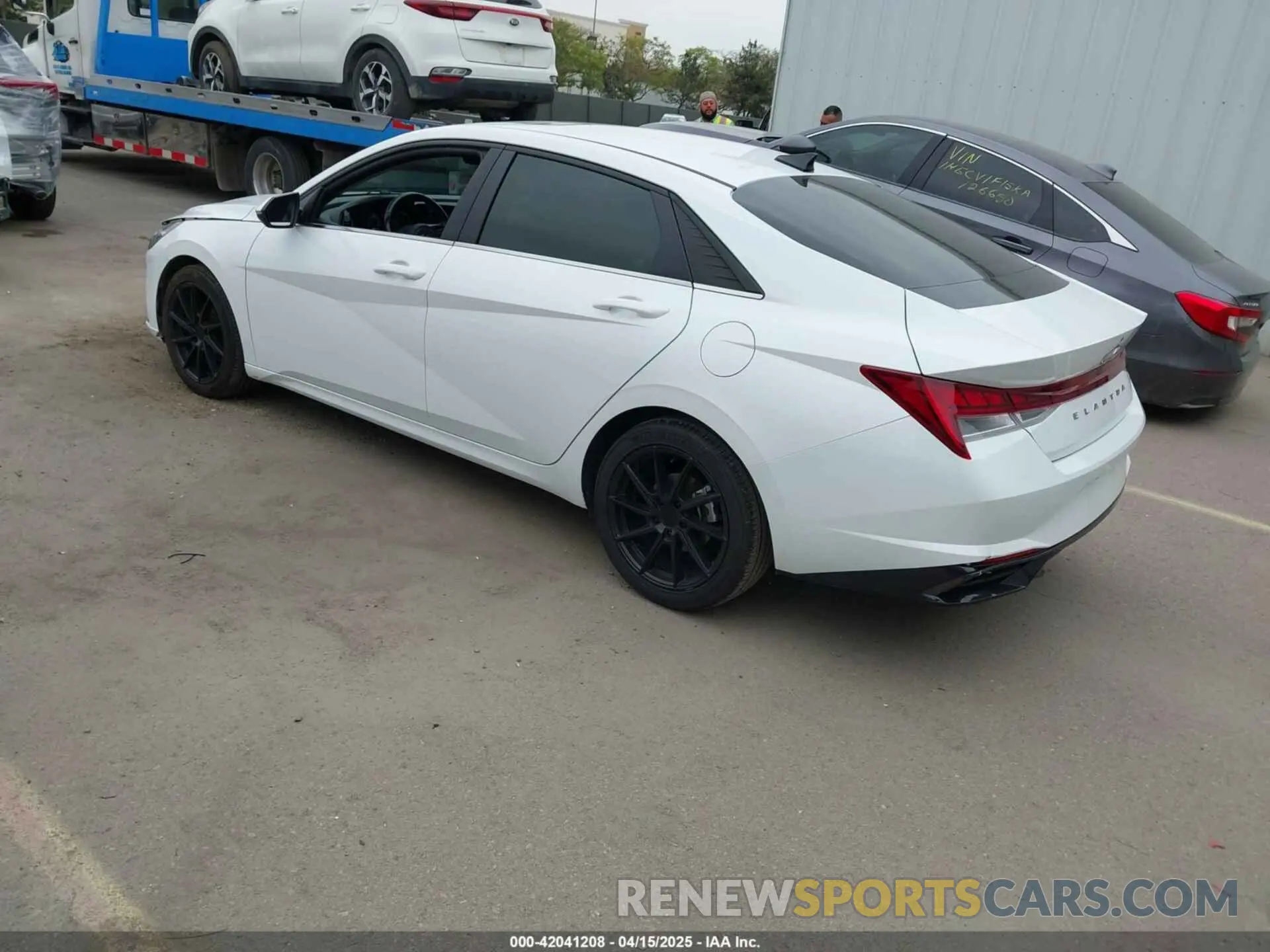 3 Photograph of a damaged car 5NPLN4AG3NH074525 HYUNDAI ELANTRA 2022