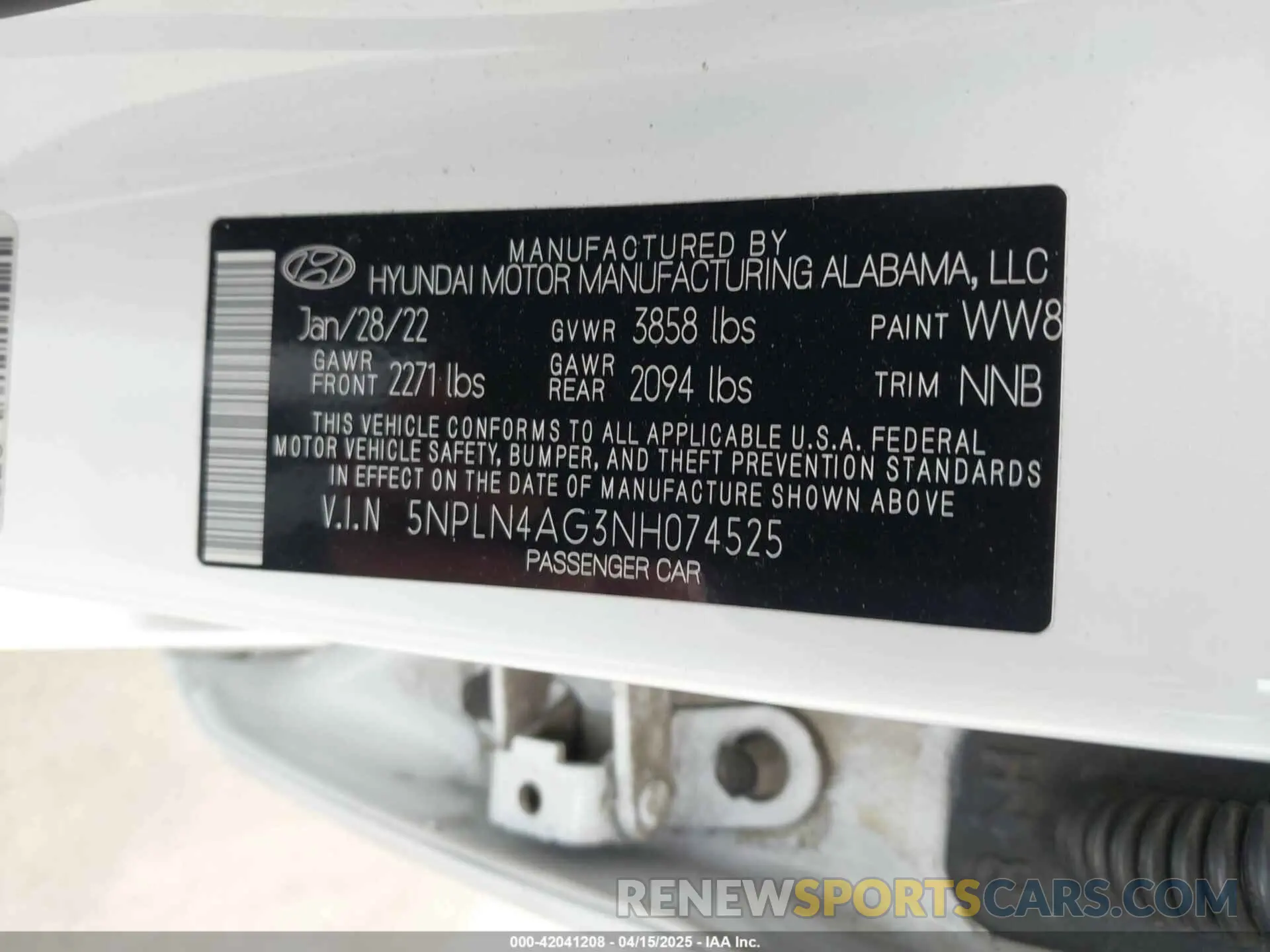 9 Photograph of a damaged car 5NPLN4AG3NH074525 HYUNDAI ELANTRA 2022
