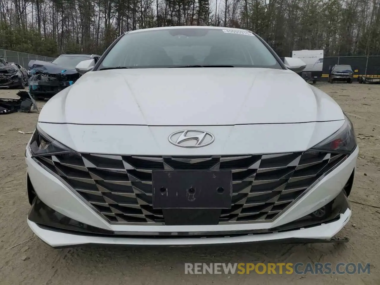 5 Photograph of a damaged car 5NPLN4AG5NH062960 HYUNDAI ELANTRA 2022