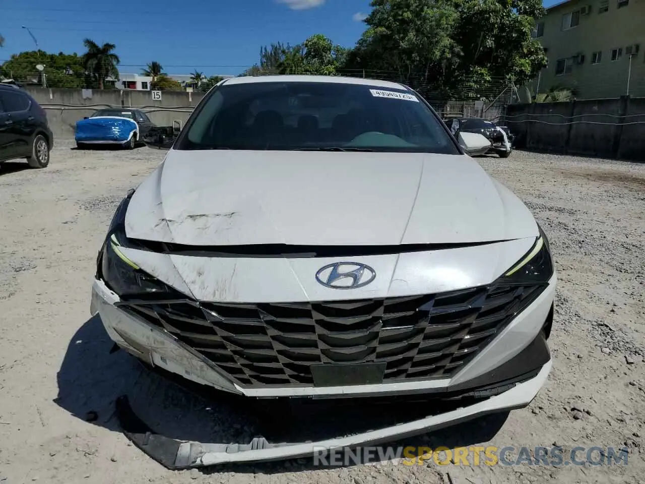 5 Photograph of a damaged car 5NPLN4AG7NH083762 HYUNDAI ELANTRA 2022