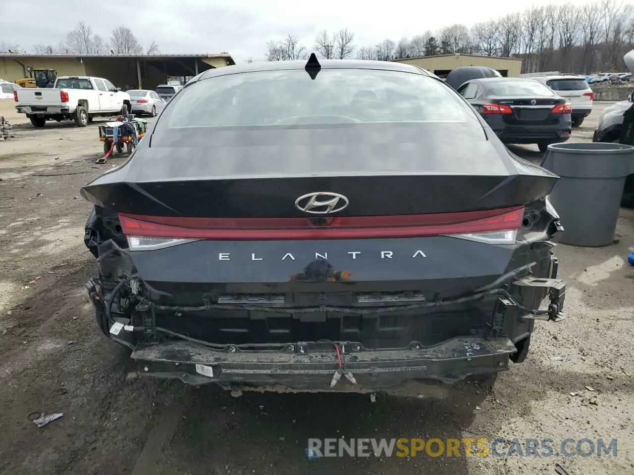 6 Photograph of a damaged car 5NPLN4AG8NH059132 HYUNDAI ELANTRA 2022