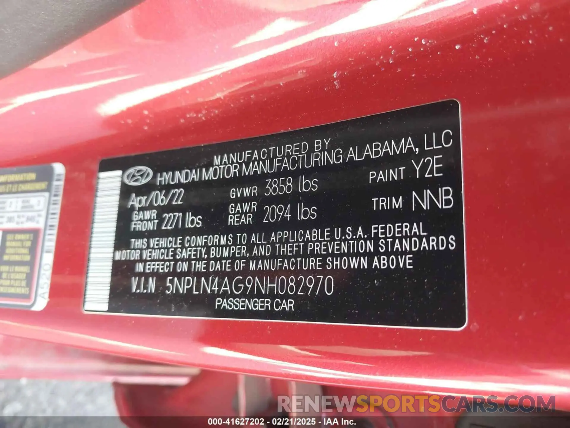 9 Photograph of a damaged car 5NPLN4AG9NH082970 HYUNDAI ELANTRA 2022