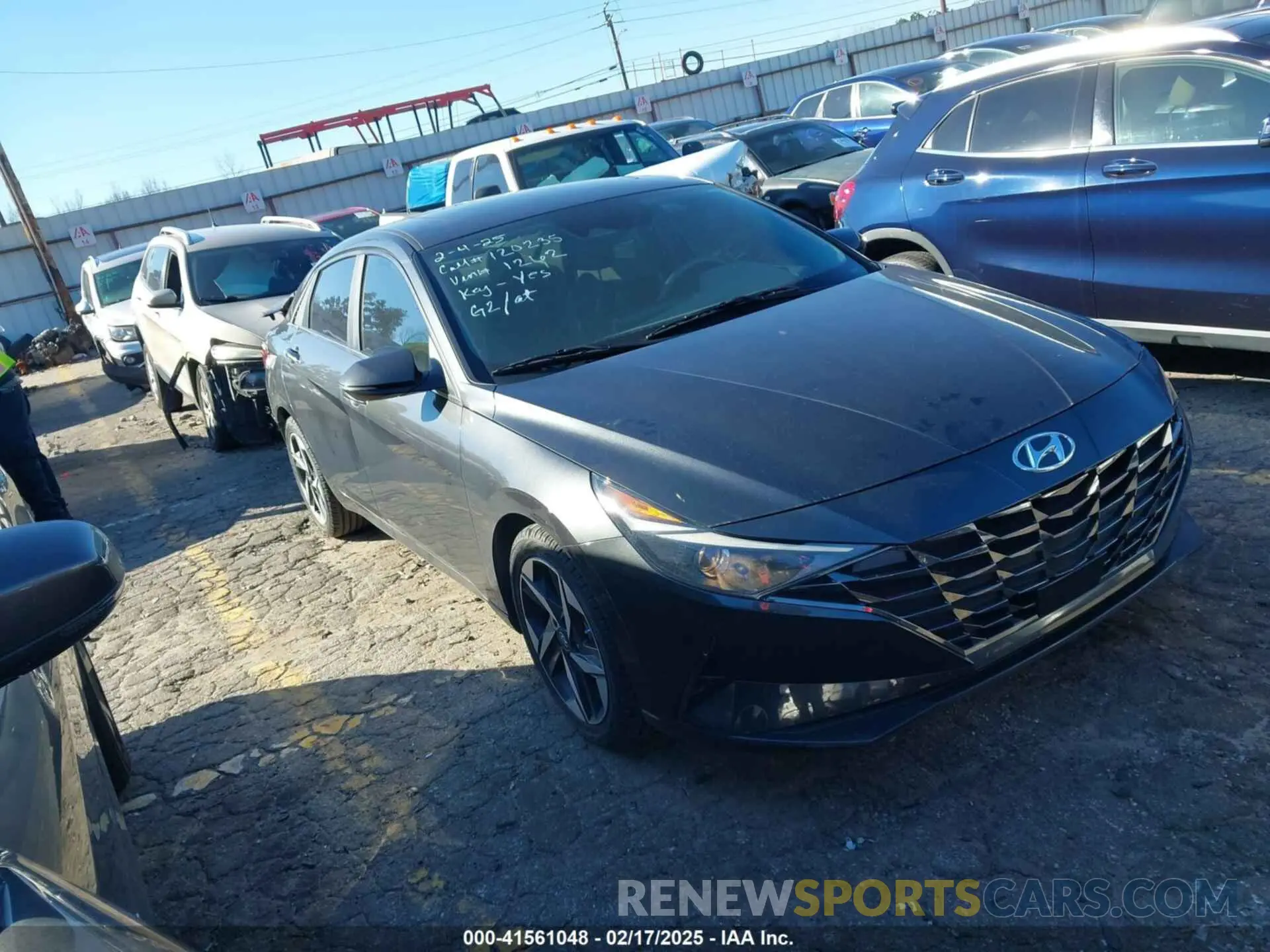 1 Photograph of a damaged car 5NPLN4AGXNH081262 HYUNDAI ELANTRA 2022