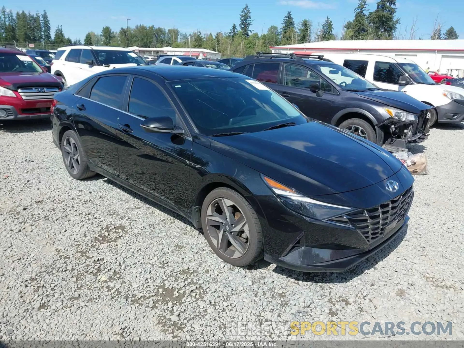1 Photograph of a damaged car 5NPLP4AG1NH066160 HYUNDAI ELANTRA 2022