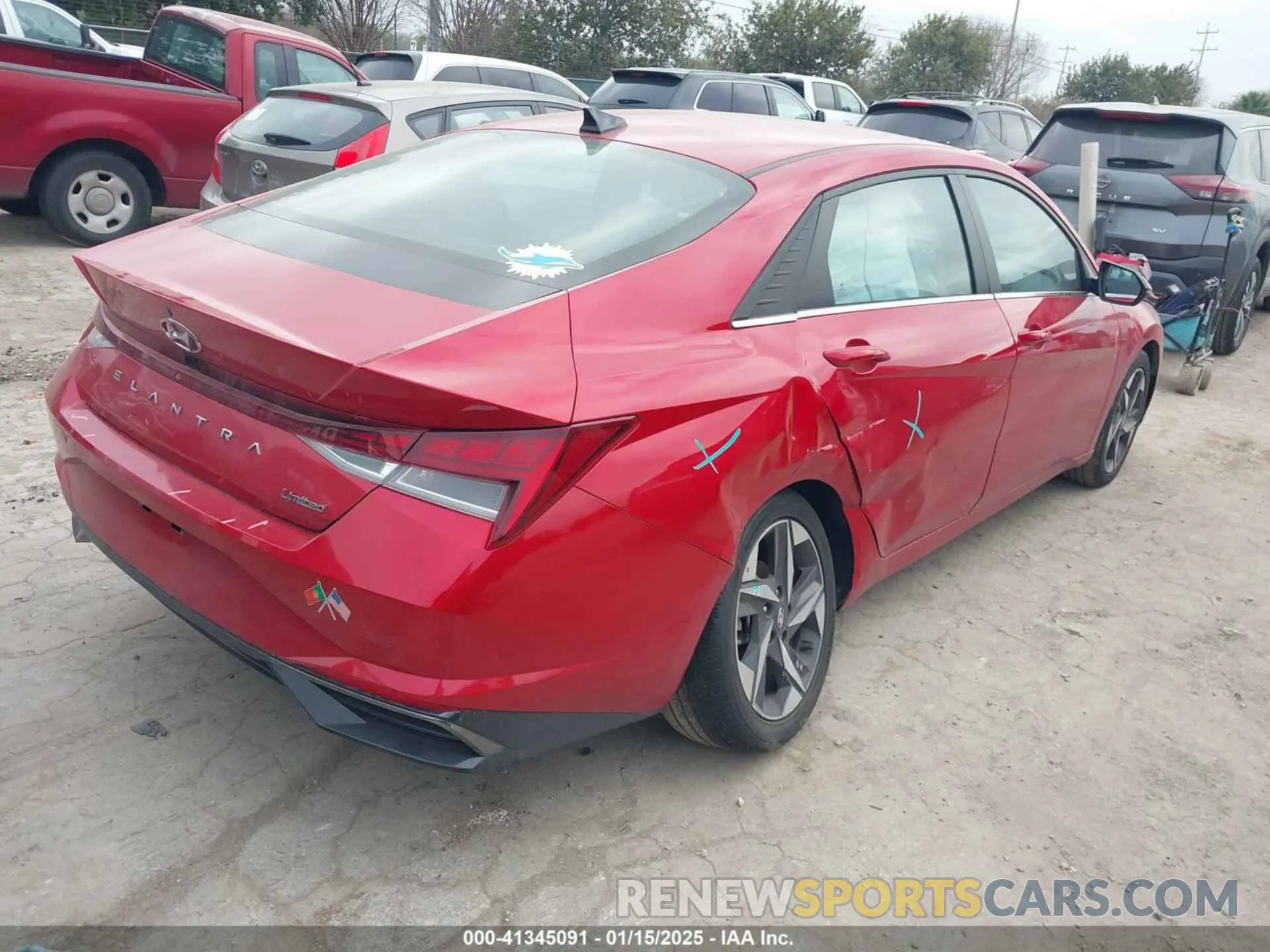 4 Photograph of a damaged car 5NPLP4AG7NH076157 HYUNDAI ELANTRA 2022