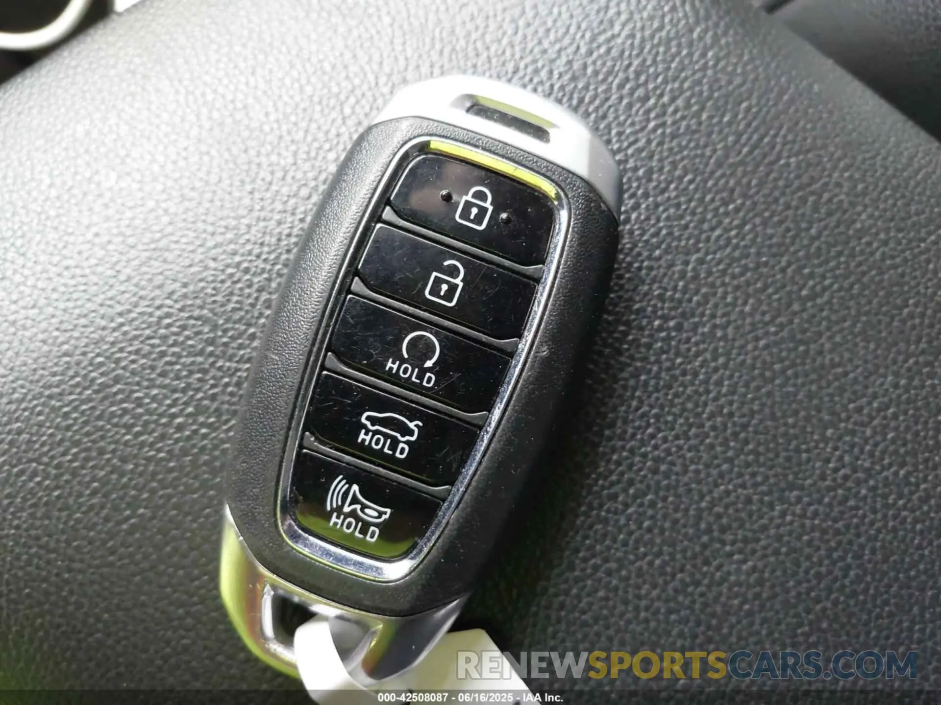 11 Photograph of a damaged car 5NPLP4AG8NH069931 HYUNDAI ELANTRA 2022
