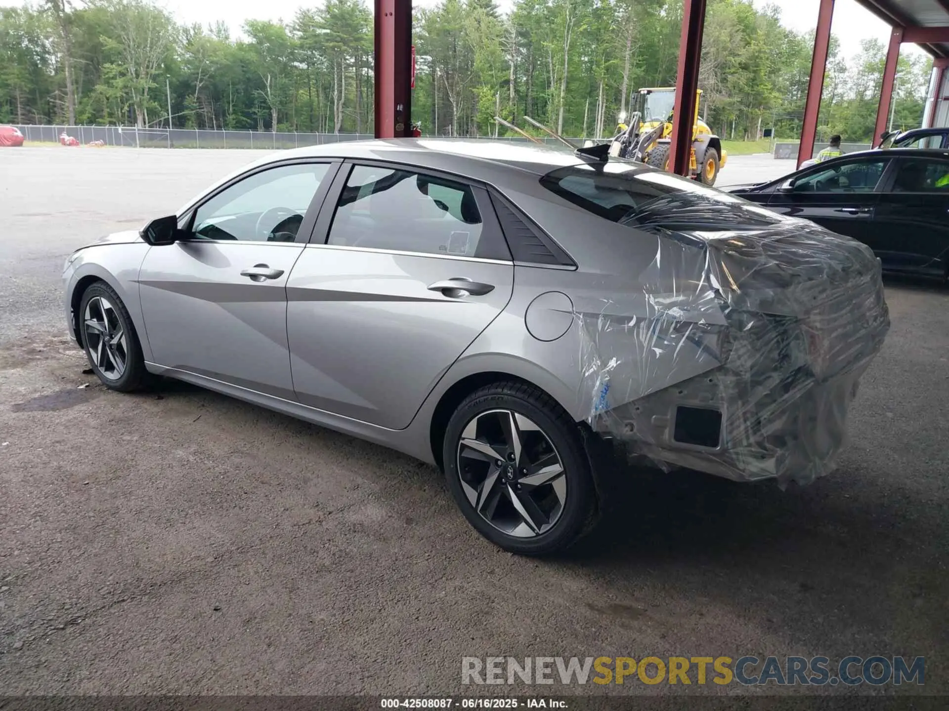 3 Photograph of a damaged car 5NPLP4AG8NH069931 HYUNDAI ELANTRA 2022