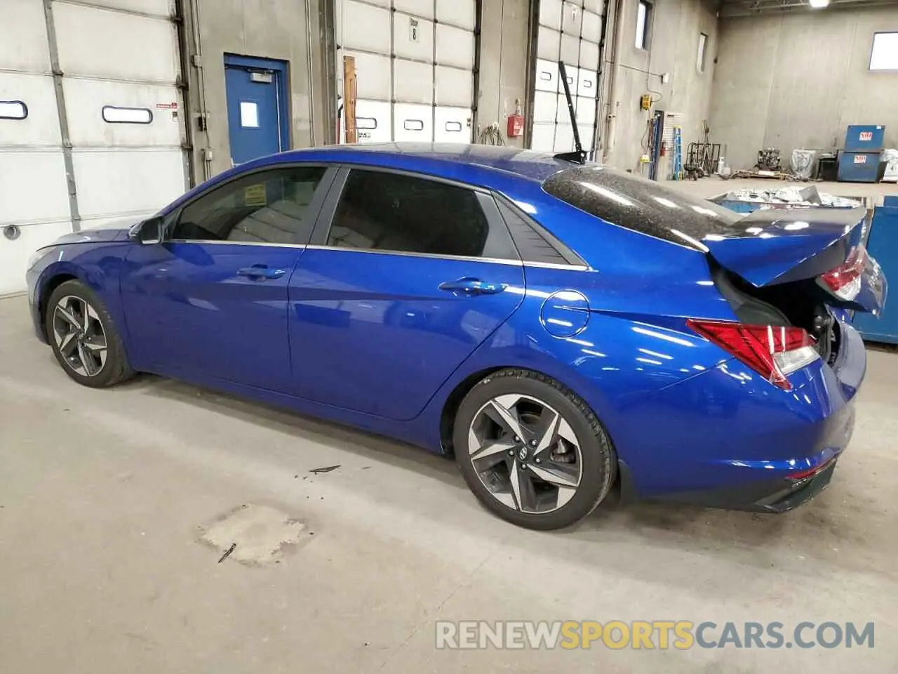 2 Photograph of a damaged car 5NPLP4AG9NH083840 HYUNDAI ELANTRA 2022