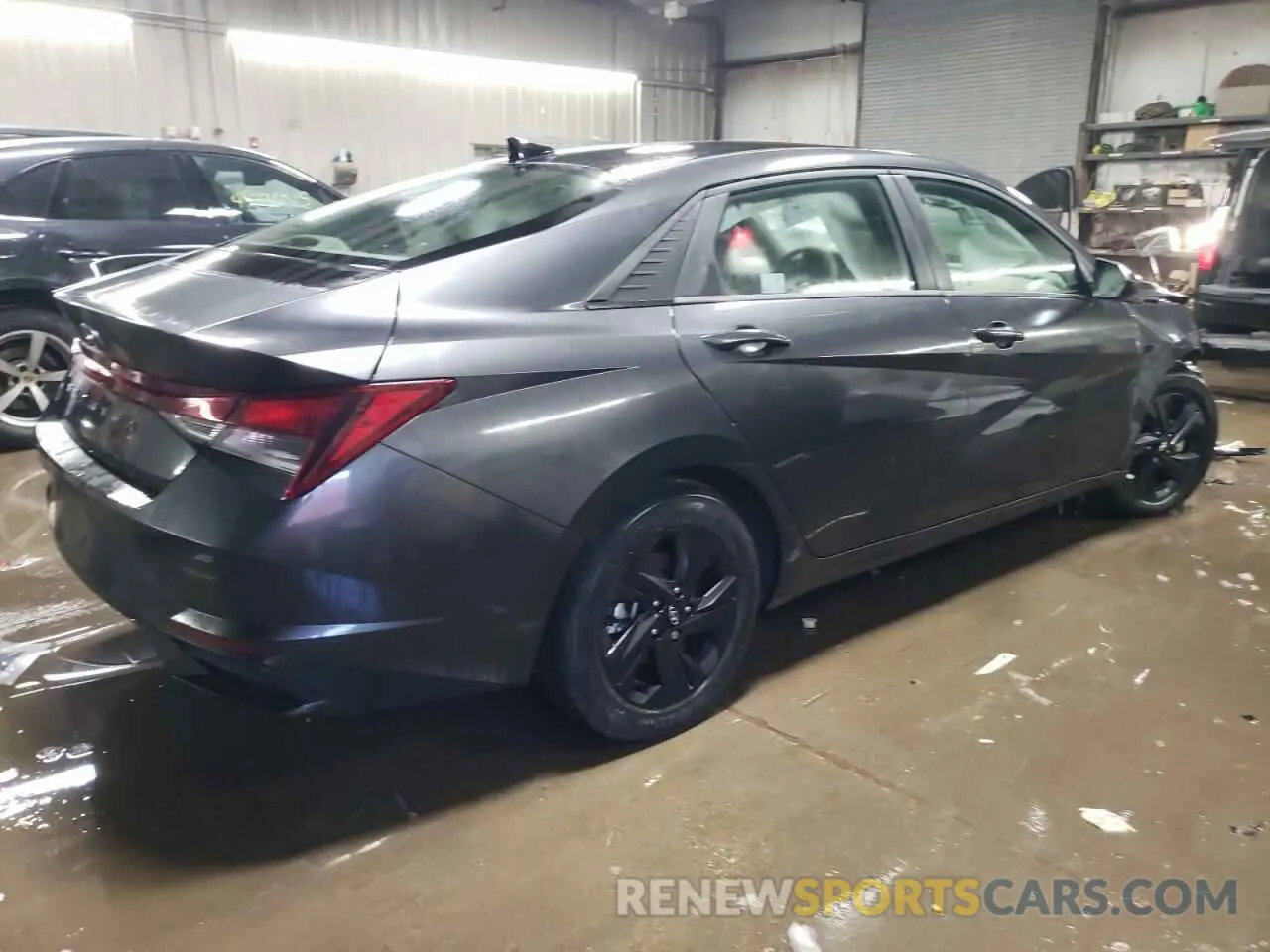 3 Photograph of a damaged car 5NPLS4AG1NH055223 HYUNDAI ELANTRA 2022