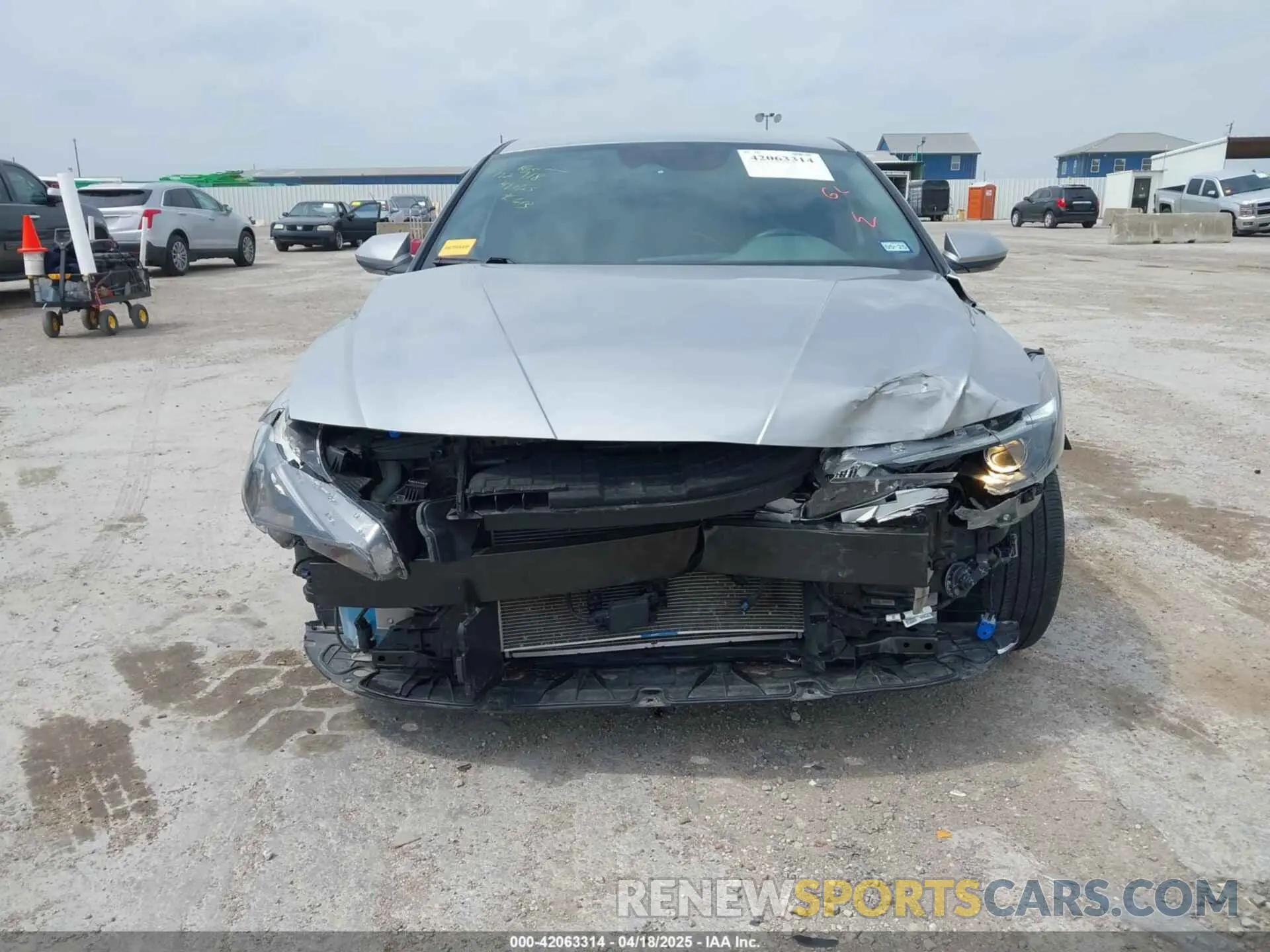 12 Photograph of a damaged car 5NPLS4AG1NH061149 HYUNDAI ELANTRA 2022