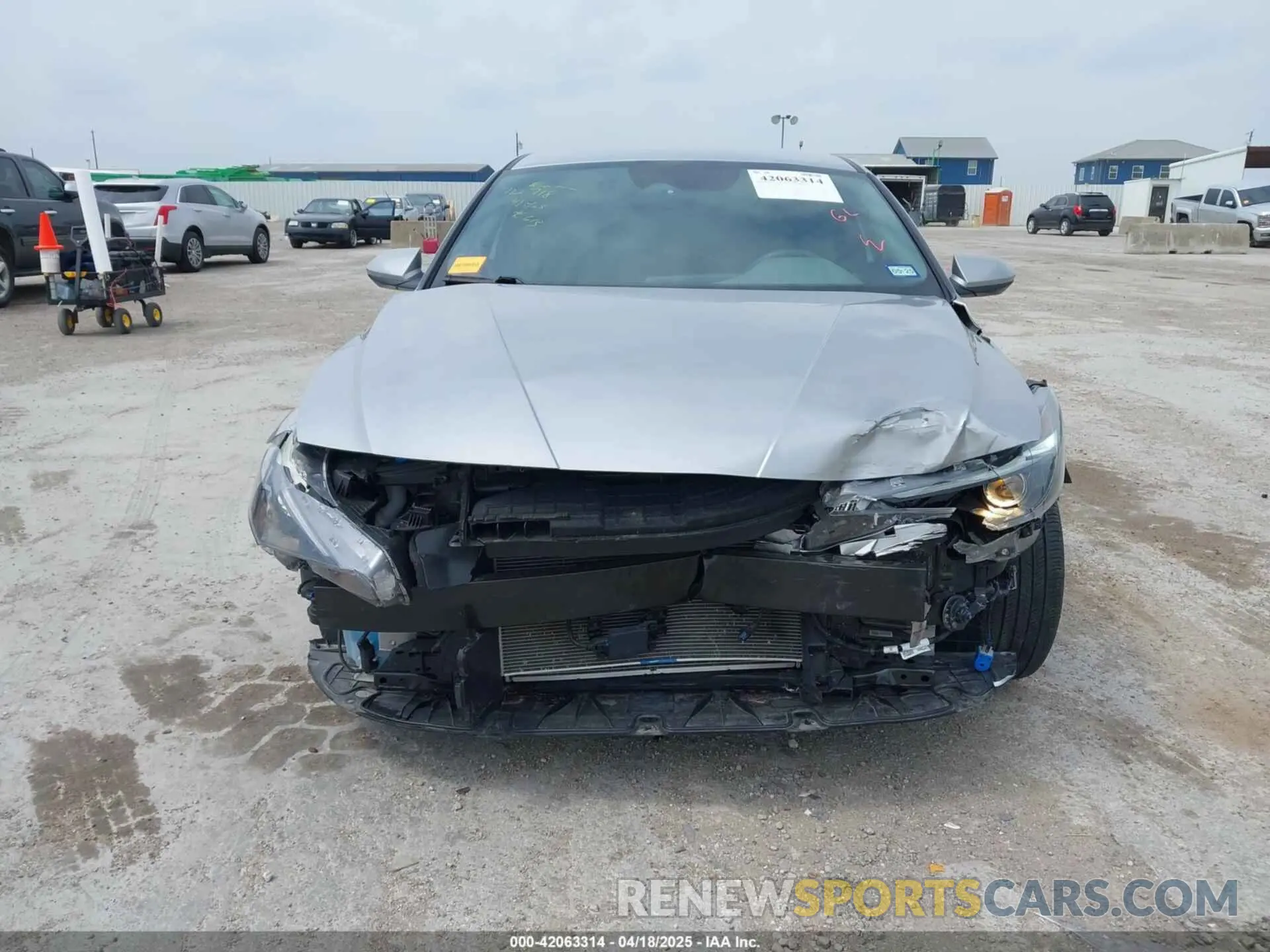 6 Photograph of a damaged car 5NPLS4AG1NH061149 HYUNDAI ELANTRA 2022