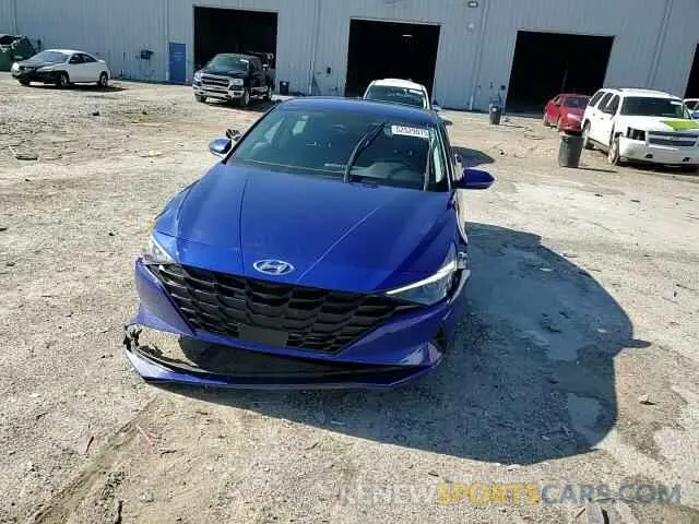 11 Photograph of a damaged car 5NPLS4AG2NH059944 HYUNDAI ELANTRA 2022