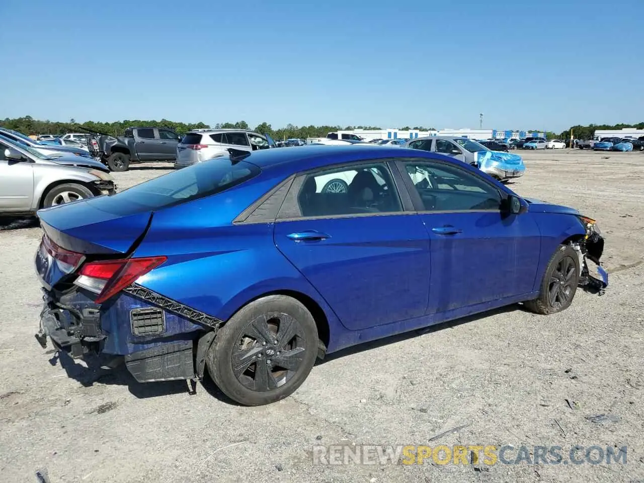3 Photograph of a damaged car 5NPLS4AG2NH059944 HYUNDAI ELANTRA 2022