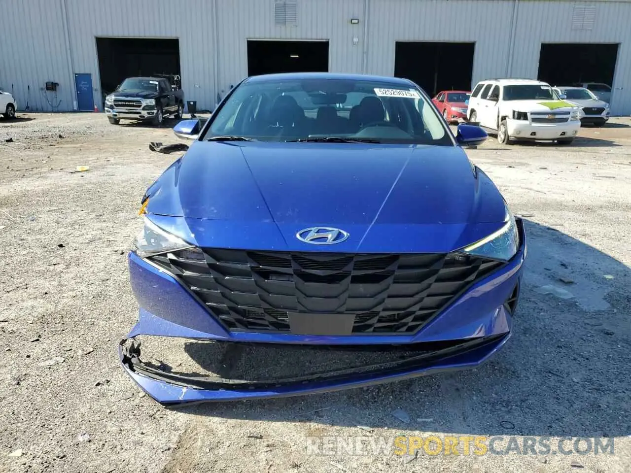 5 Photograph of a damaged car 5NPLS4AG2NH059944 HYUNDAI ELANTRA 2022