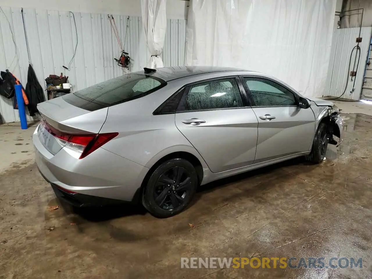 3 Photograph of a damaged car 5NPLS4AG2NH083628 HYUNDAI ELANTRA 2022