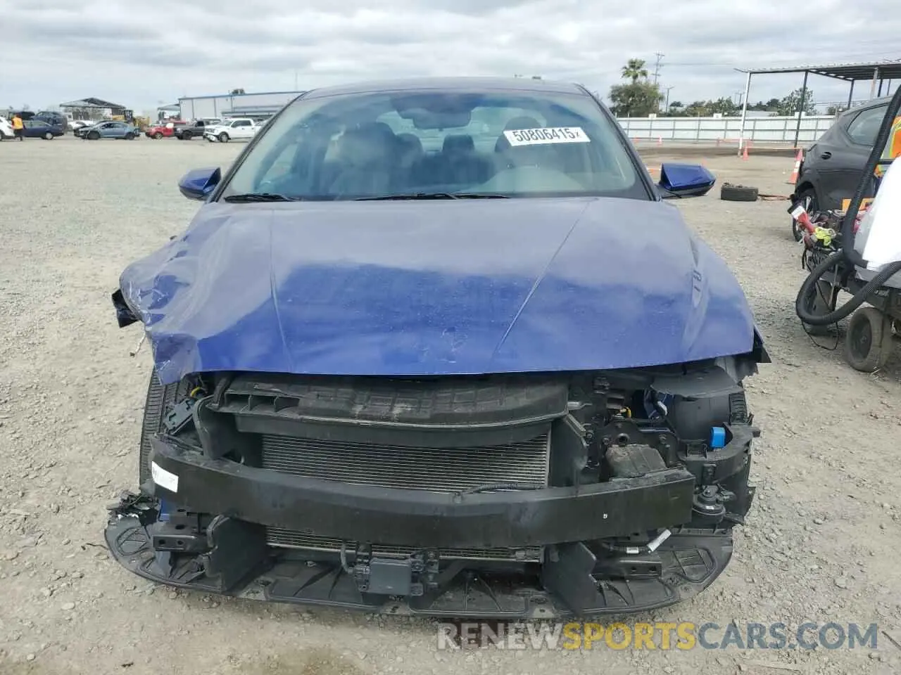 5 Photograph of a damaged car 5NPLS4AG3NH077465 HYUNDAI ELANTRA 2022