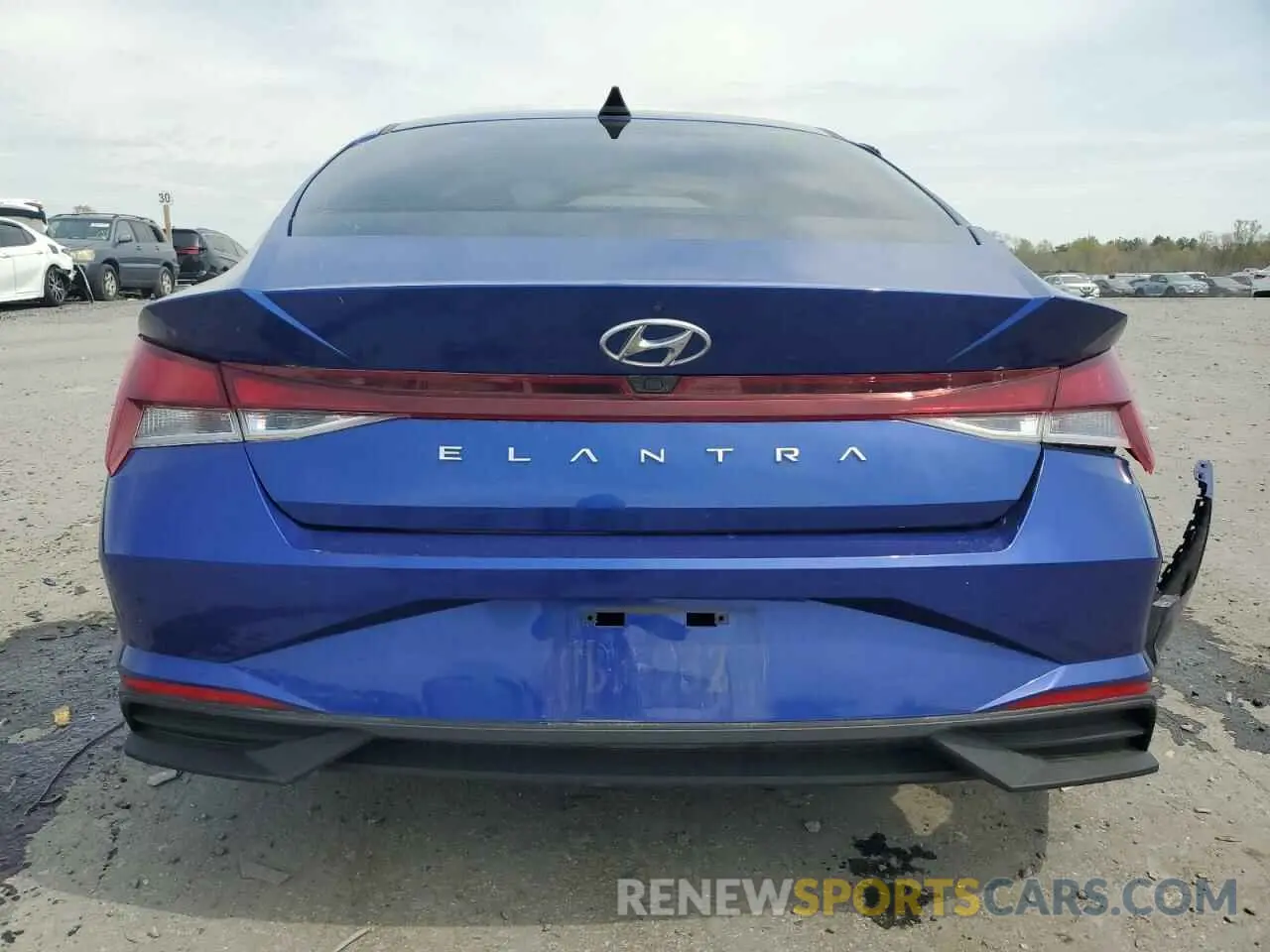 6 Photograph of a damaged car 5NPLS4AG5NH061252 HYUNDAI ELANTRA 2022