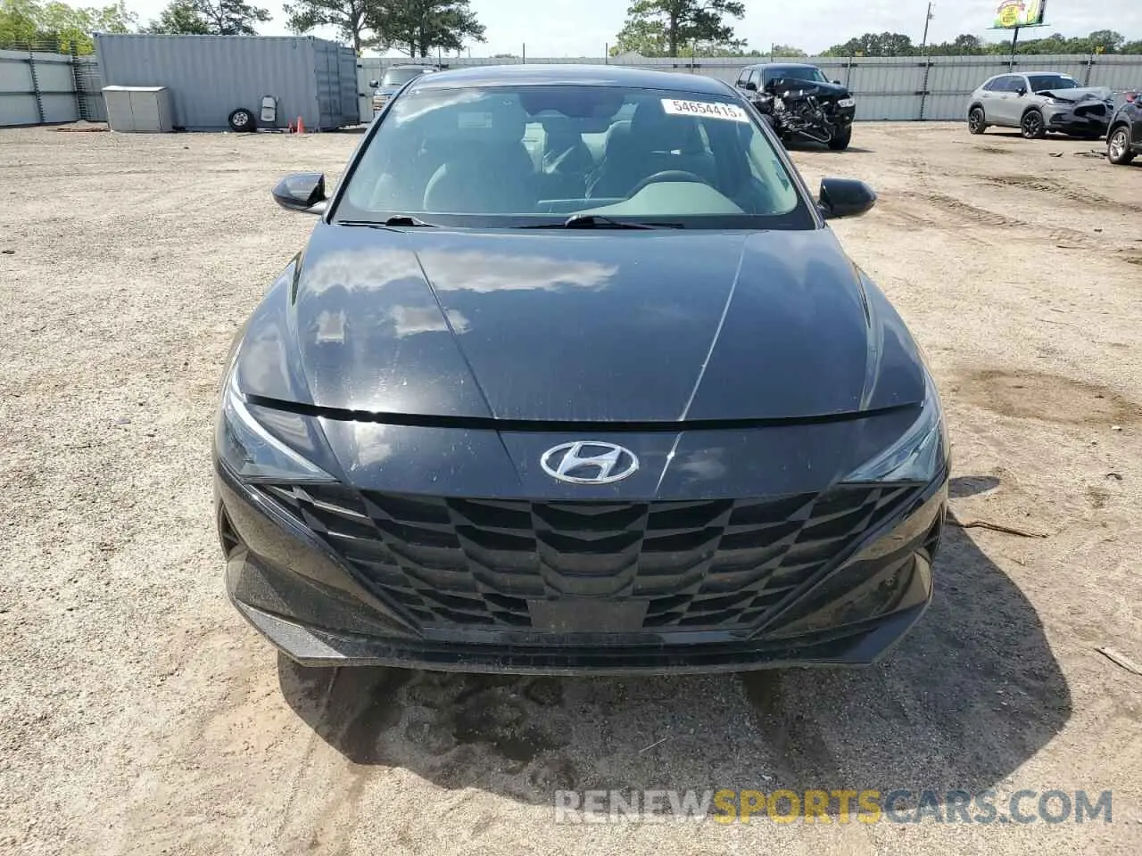 5 Photograph of a damaged car 5NPLS4AG5NH081727 HYUNDAI ELANTRA 2022