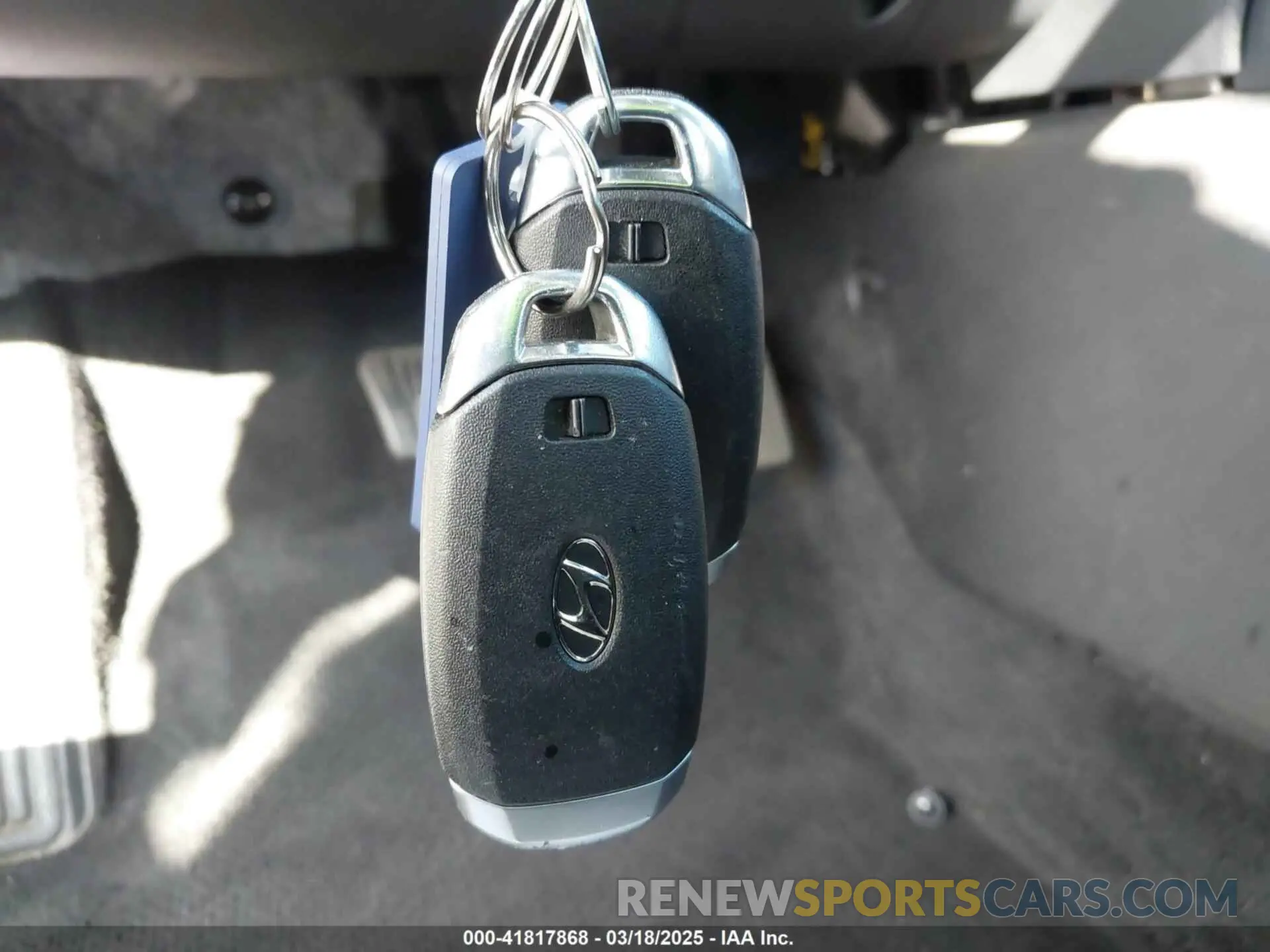 11 Photograph of a damaged car 5NPLS4AG7NH059941 HYUNDAI ELANTRA 2022