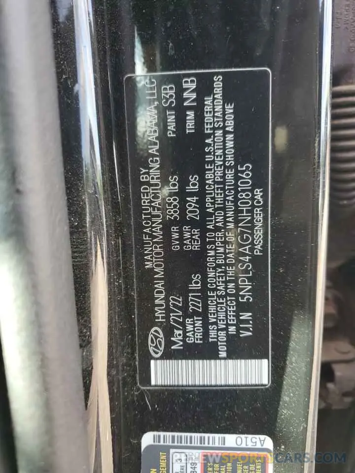 13 Photograph of a damaged car 5NPLS4AG7NH081065 HYUNDAI ELANTRA 2022