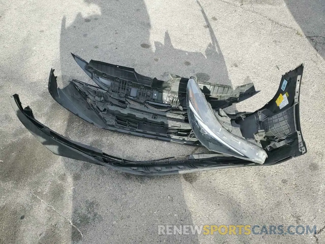 14 Photograph of a damaged car 5NPLS4AG7NH082300 HYUNDAI ELANTRA 2022