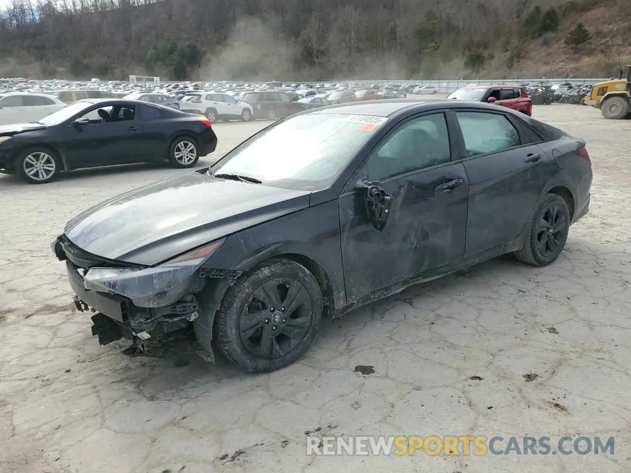 1 Photograph of a damaged car 5NPLS4AG9NH056085 HYUNDAI ELANTRA 2022