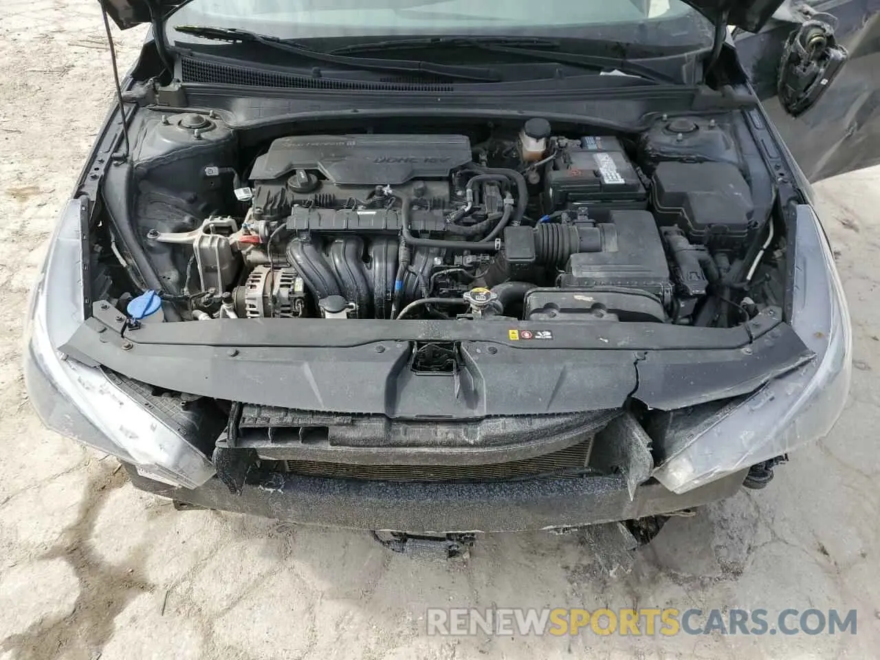 12 Photograph of a damaged car 5NPLS4AG9NH056085 HYUNDAI ELANTRA 2022
