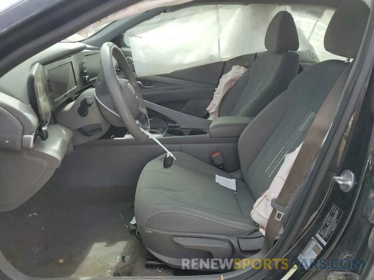 7 Photograph of a damaged car 5NPLS4AG9NH056085 HYUNDAI ELANTRA 2022