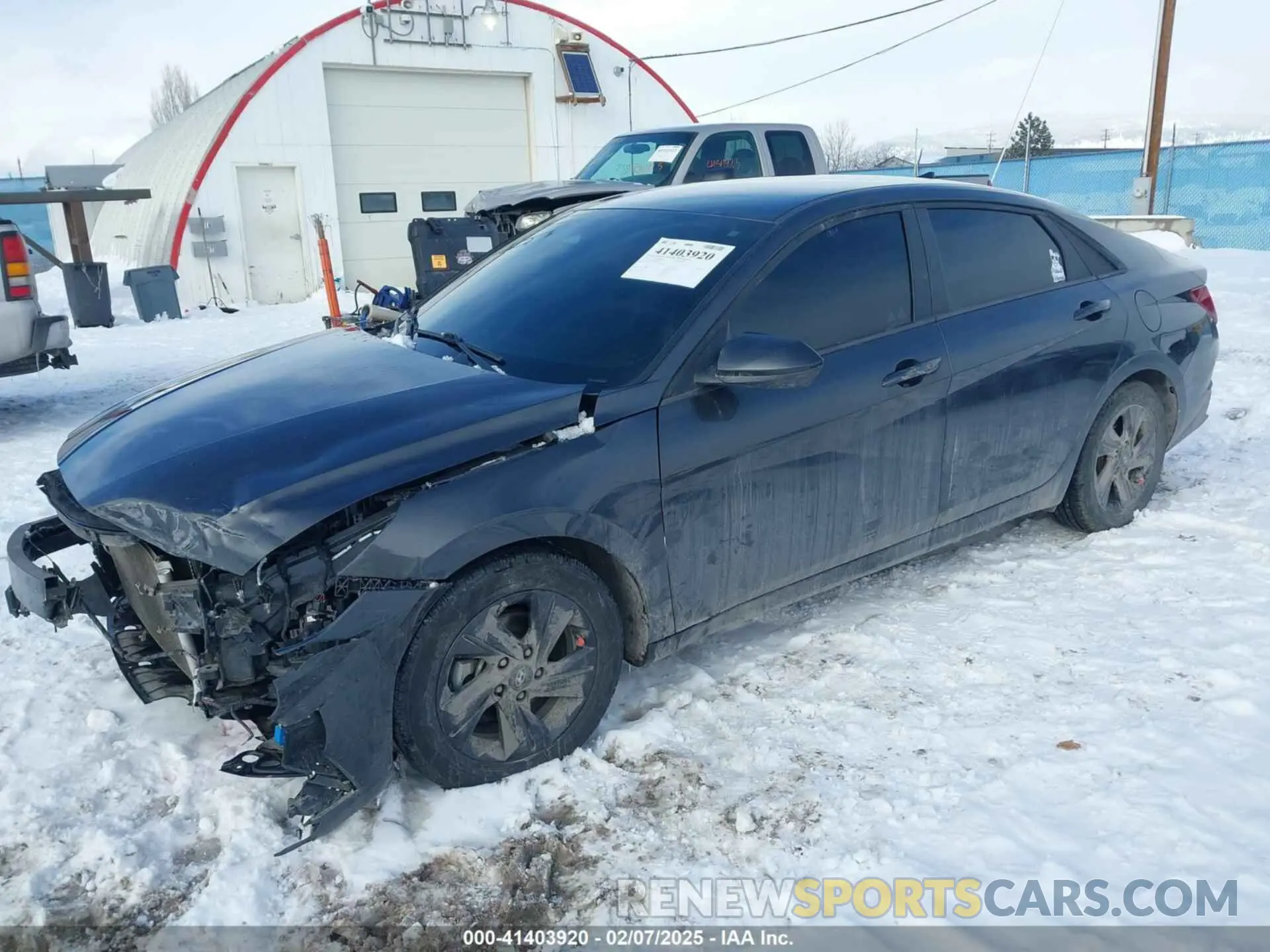 2 Photograph of a damaged car 5NPLS4AG9NH056524 HYUNDAI ELANTRA 2022