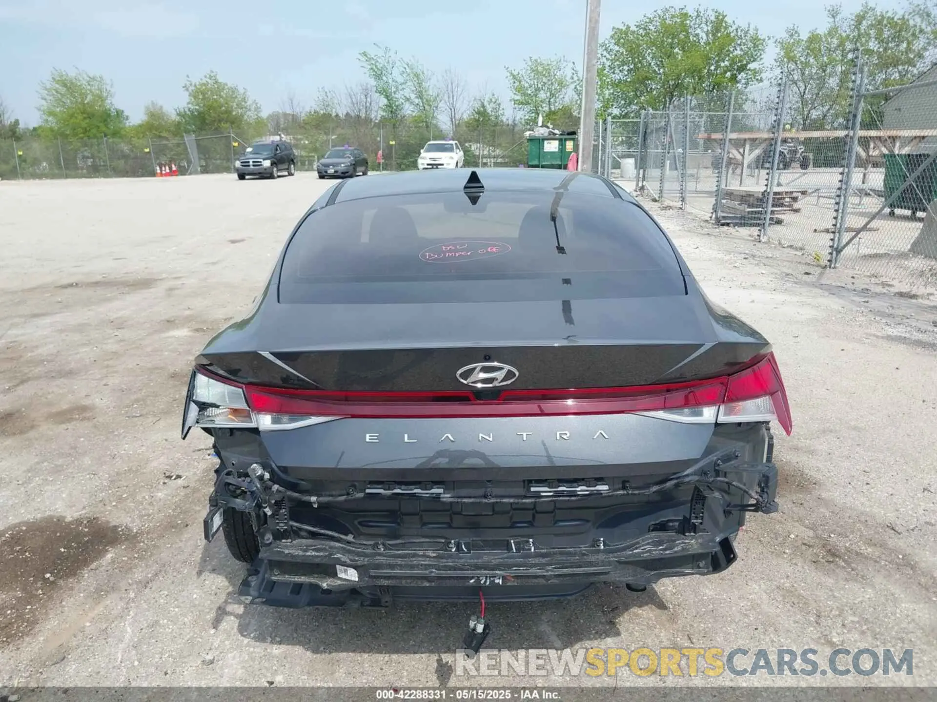 16 Photograph of a damaged car 5NPLS4AG9NH072089 HYUNDAI ELANTRA 2022