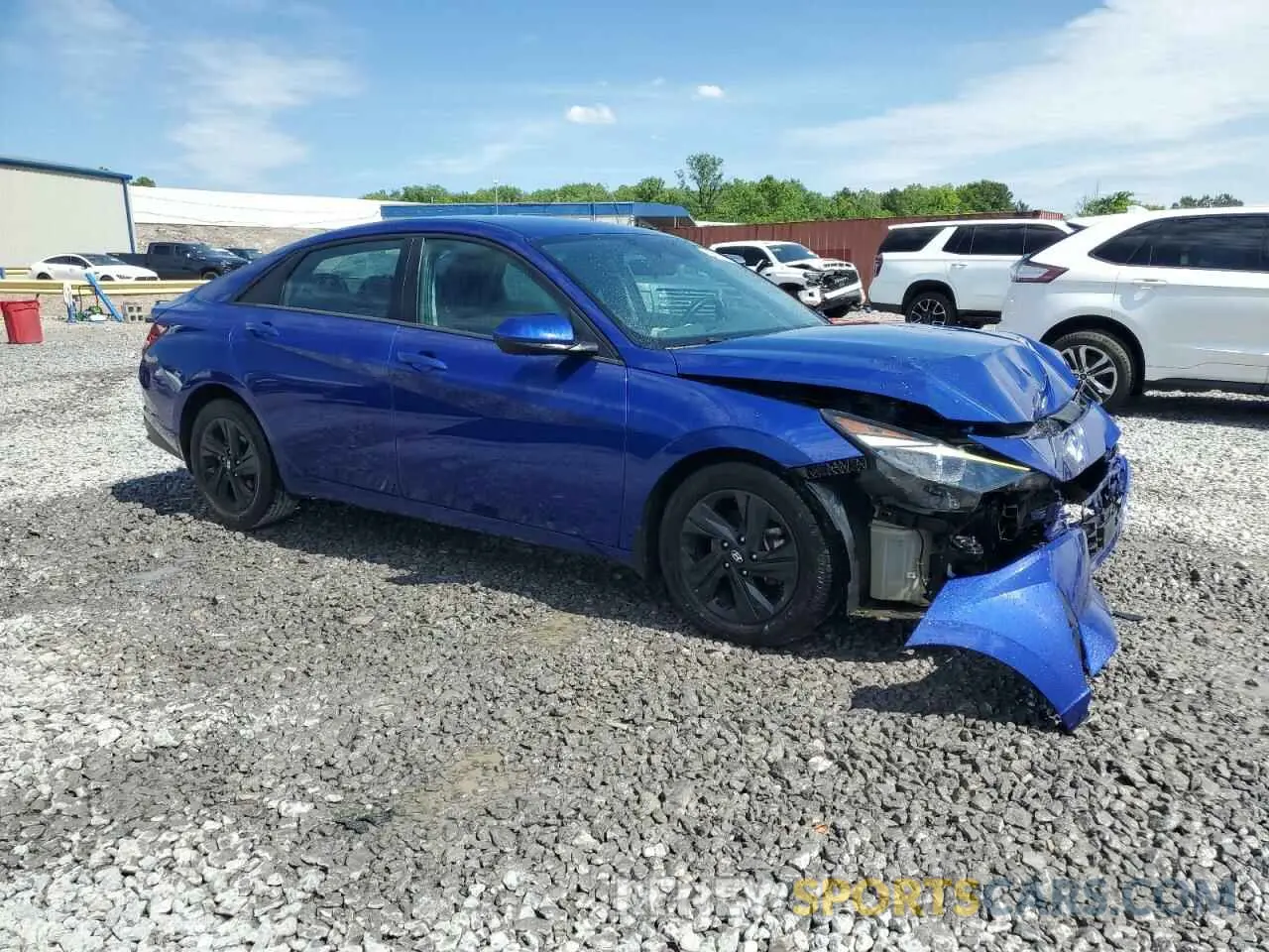4 Photograph of a damaged car 5NPLS4AG9NH084842 HYUNDAI ELANTRA 2022