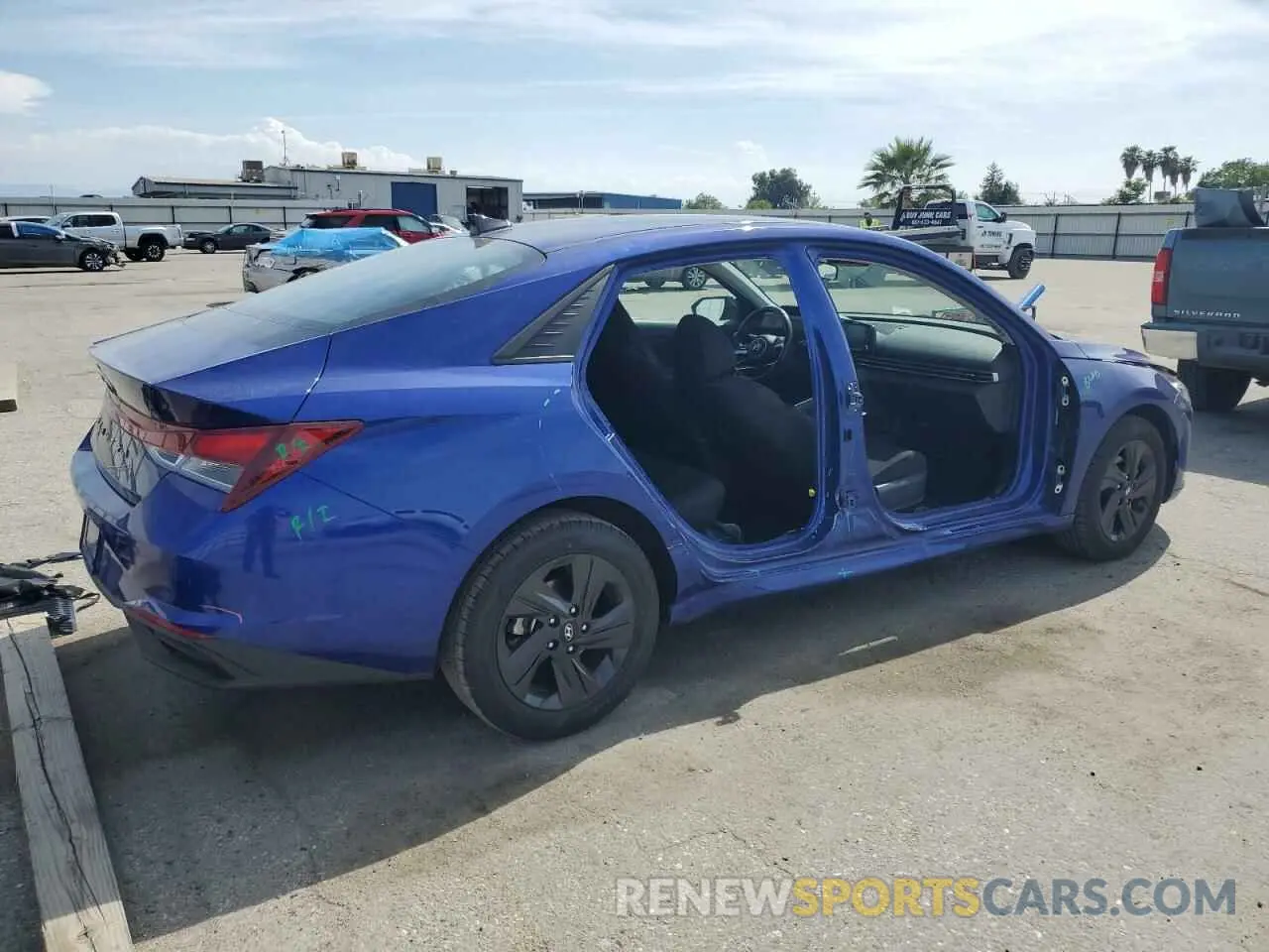 3 Photograph of a damaged car 5NPLS4AGXNH074367 HYUNDAI ELANTRA 2022