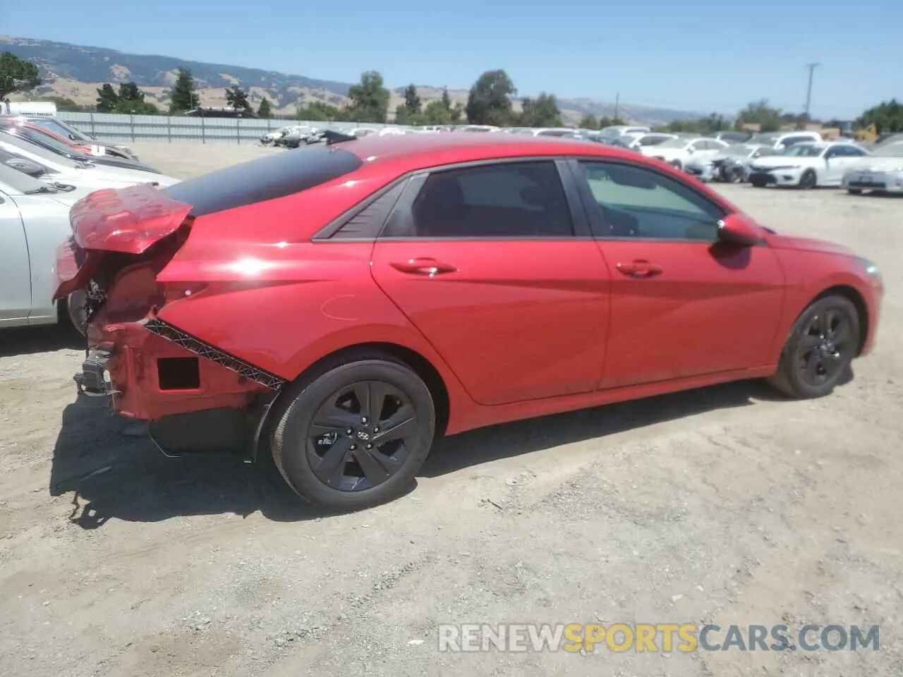 3 Photograph of a damaged car 5NPLS4AGXNH079679 HYUNDAI ELANTRA 2022