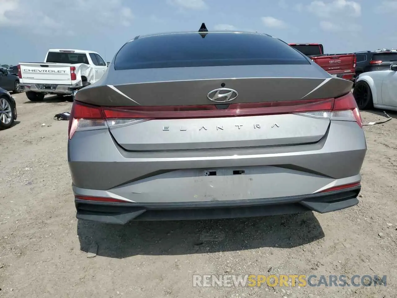 6 Photograph of a damaged car KMHLL4AG5NU336620 HYUNDAI ELANTRA 2022