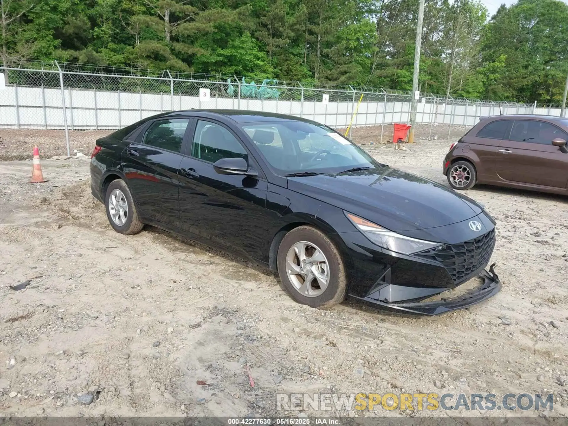 1 Photograph of a damaged car KMHLL4AG8NU307970 HYUNDAI ELANTRA 2022