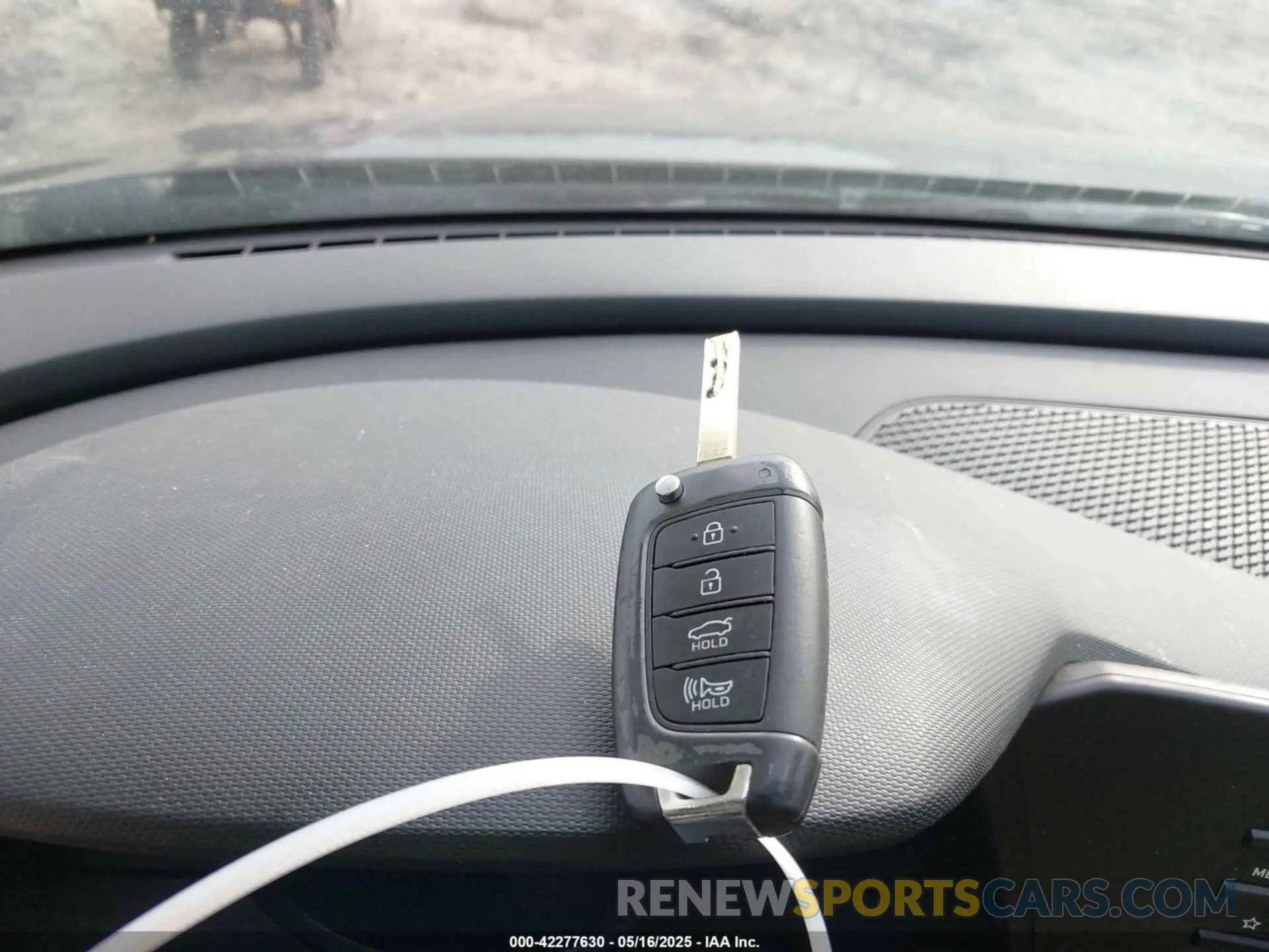 11 Photograph of a damaged car KMHLL4AG8NU307970 HYUNDAI ELANTRA 2022