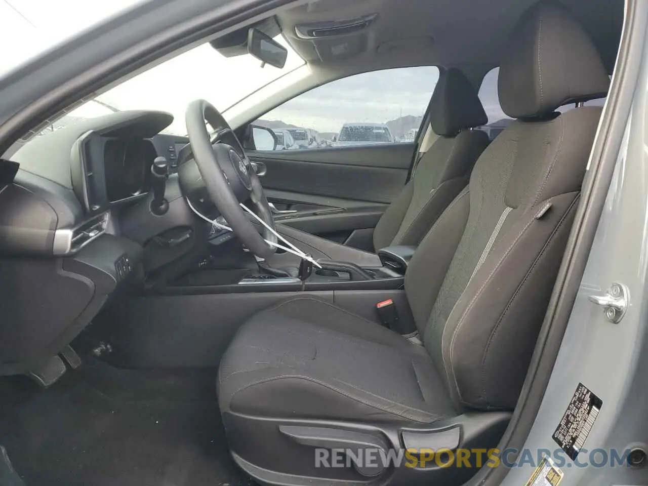 7 Photograph of a damaged car KMHLL4AG8NU335462 HYUNDAI ELANTRA 2022